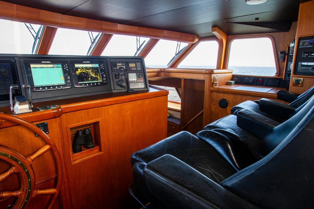 Msbull Botel Bruinisse